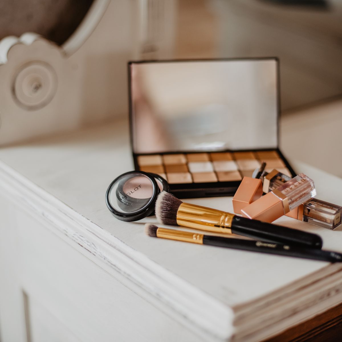 Makeup Palette & Brush Set